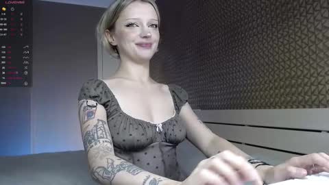 Snapshot of milinamarvelous chatting on 09-10-25, 11:16 Mila 3 aka Deepthroat World Champion online show from 09-10-25, 11:16