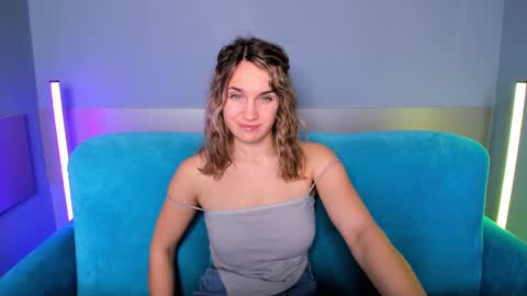 milkablond online show from 12-24-24, 02:21