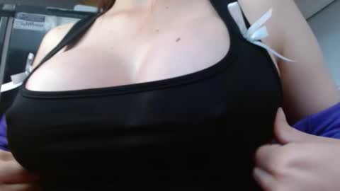 Amira online show from 12-13-25, 08:36