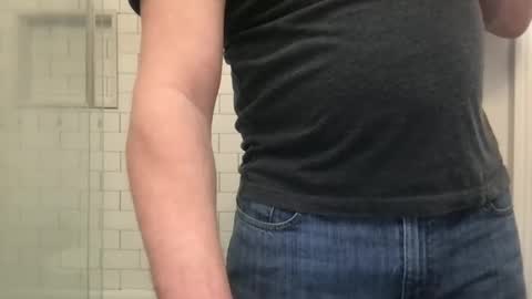 Snapshot of milkitdaddy chatting on 03-11-25, 04:43 milkitdaddy online show from 03-11-25, 04:43