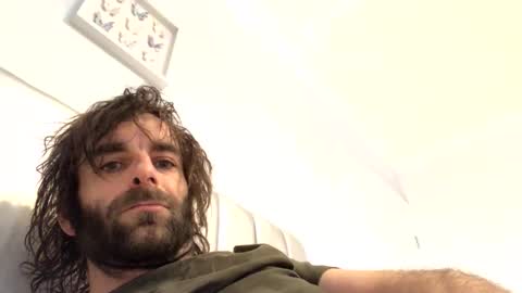 Snapshot of milkofmushroom chatting on 03-28-26, 07:19 milkofmushroom online show from 03-28-26, 07:19