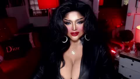 milkshakelavinia online show from 01-23-25, 05:02