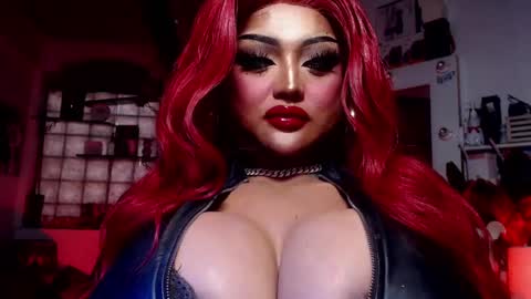 milkshakelavinia online show from 02-13-25, 04:00