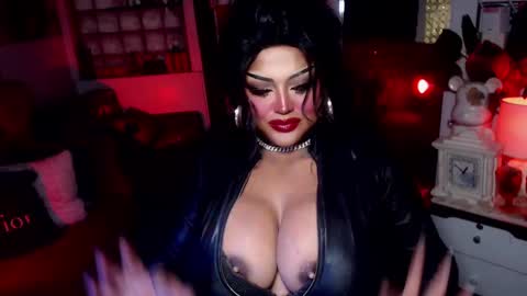 milkshakelavinia online show from 02-13-25, 07:03