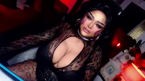 milkshakelavinia online show from 02-14-25, 12:51