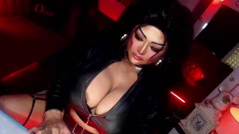 milkshakelavinia online show from 02-19-25, 08:33