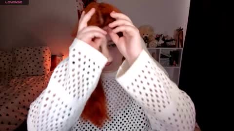 Lisa online show from 11-12-25, 06:03