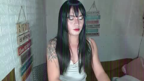 Snapshot of milkycumnel23 chatting on 10-23-25, 01:10 NEL 23 online show from 10-23-25, 01:10