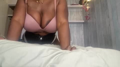 Goddess Blackbeauty online show from 11-21-25, 09:30