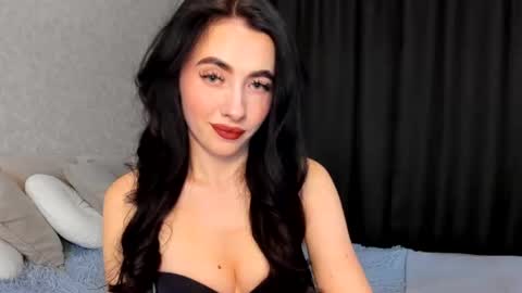 Snapshot of milla__moore chatting on 09-30-25, 03:39 milla moore online show from 09-30-25, 03:39