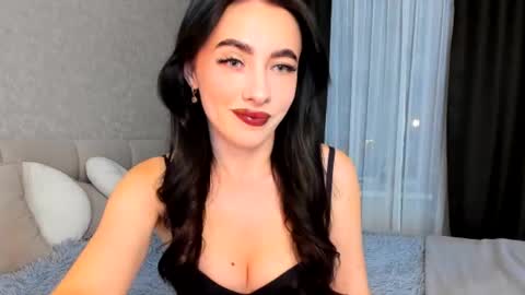 Snapshot of milla__moore chatting on 10-05-25, 05:00 milla moore online show from 10-05-25, 05:00