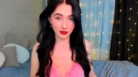 Snapshot of milla__moore chatting on 11-12-25, 04:18 milla moore online show from 11-12-25, 04:18