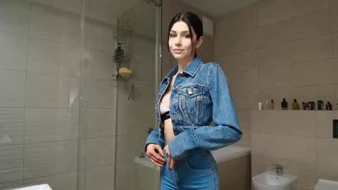 milla bella online show from 01-13-26, 06:46