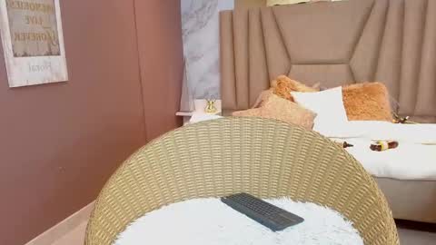 MILLA online show from 02-28-25, 08:28