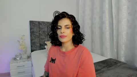 Milagros online show from 02-01-25, 03:41