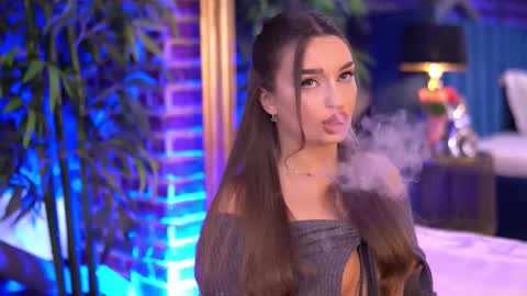 Milla online show from 12-01-25, 06:40