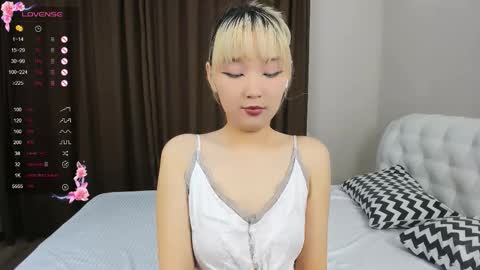 Milla or just Mi online show from 10-25-25, 12:45