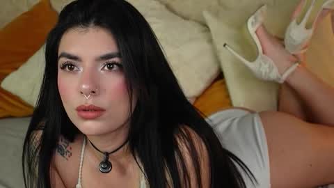 MillaBliss online show from 03-25-26, 08:15