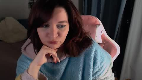 Snapshot of millapoolys chatting on 01-16-26, 02:32 Milla online show from 01-16-26, 02:32