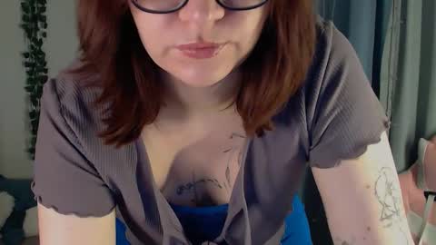 Snapshot of millapoolys chatting on 02-06-26, 02:09 Milla online show from 02-06-26, 02:09