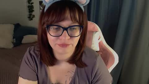 Snapshot of millapoolys chatting on 02-09-26, 07:07 Milla online show from 02-09-26, 07:07