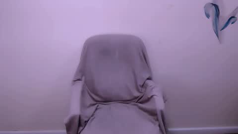 Milla online show from 02-12-26, 09:04