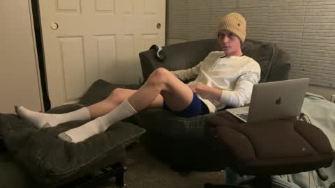 SlimnHungOH online show from 12-26-24, 04:04