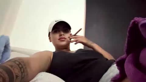 Snapshot of milley_rose chatting on 10-19-25, 11:55 Im girl my name is Johana online show from 10-19-25, 11:55