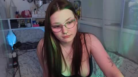 Millie online show from 02-07-26, 04:16