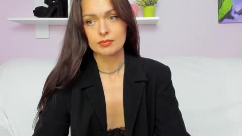 Milly online show from 09-19-25, 12:50