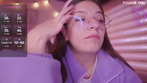 Snapshot of milly_kenner chatting on 02-26-26, 07:24 MILLY online show from 02-26-26, 07:24