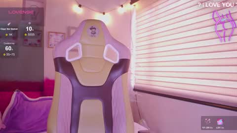 Snapshot of milly_kenner chatting on 03-03-26, 07:20 MILLY online show from 03-03-26, 07:20