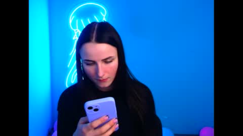 Milly online show from 02-17-25, 03:42