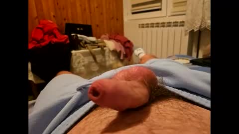 milosevski333 online show from 02-11-25, 08:42