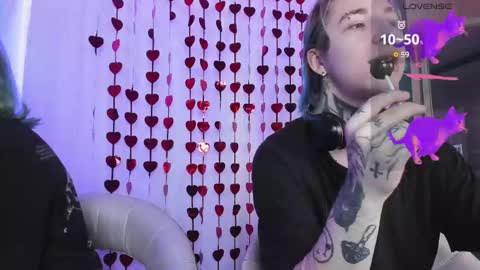 milten_trish online show from 03-10-25, 12:40