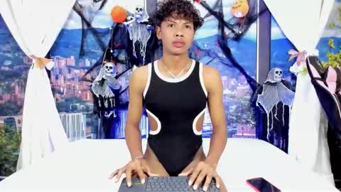 miltondelis online show from 11-04-25, 05:06