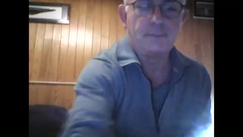 Snapshot of milu72 chatting on 01-16-25, 12:02 milu72 online show from 01-16-25, 12:02