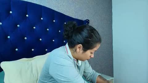 Snapshot of milu_gv chatting on 02-24-26, 12:03 Milu online show from 02-24-26, 12:03