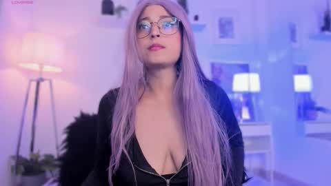 Miluu DH online show from 01-15-26, 12:43