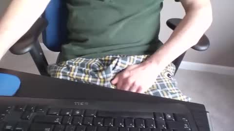 milwaukeebadger24 online show from 02-08-26, 04:21