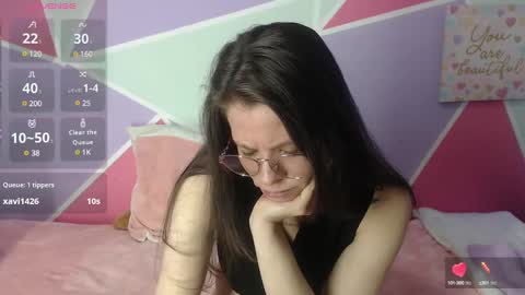 Snapshot of mily_miley chatting on 03-02-25, 08:18 Mily Miley online show from 03-02-25, 08:18