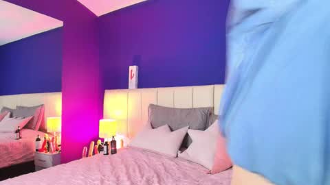 Milly  online show from 09-26-25, 04:38