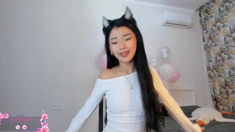 Kiko online show from 11-12-25, 03:18