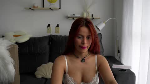 Mimi online show from 11-02-25, 08:22