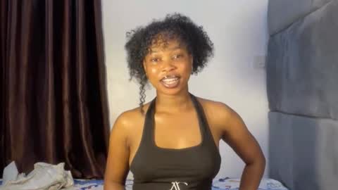 Snapshot of mimiluv6 chatting on 11-10-25, 09:30 mimi online show from 11-10-25, 09:30