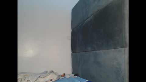 Snapshot of mimiluv6 chatting on 11-11-25, 11:38 mimi online show from 11-11-25, 11:38