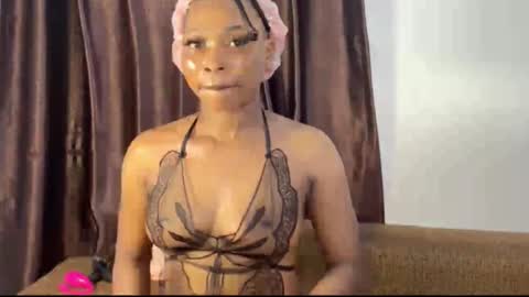 Snapshot of mimiluv6 chatting on 02-25-26, 04:05 mimi online show from 02-25-26, 04:05