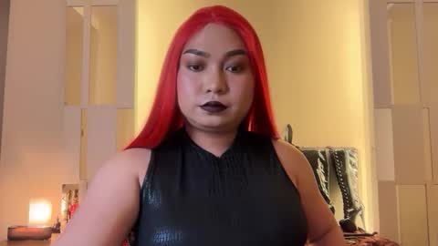 Queen Mimi online show from 09-27-25, 01:49
