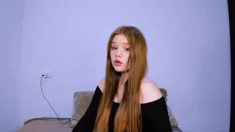 hi Im Mina  online show from 01-14-26, 01:55