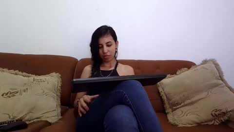 mina smith online show from 09-09-25, 05:12